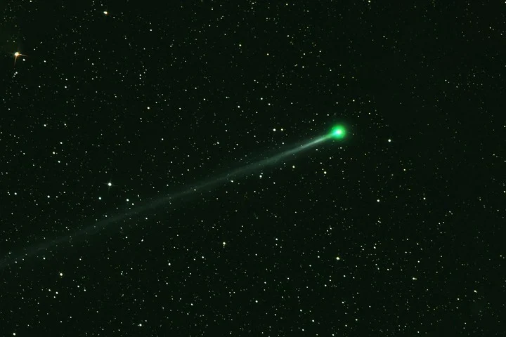El "cometa verde" ya puede verse en el cielo de Funes